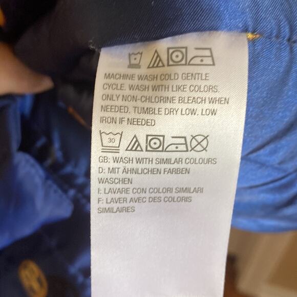 Dennis Basso women’s size medium long blue quilted coat - Picture 6 of 7